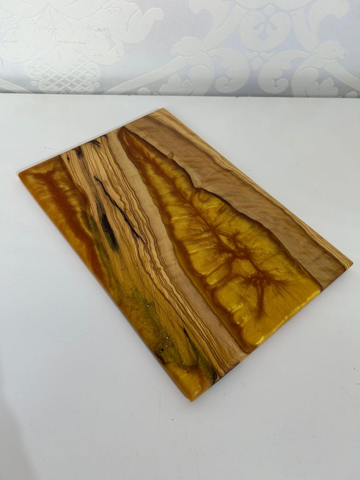 Frühtücksbrettchen Oliven Epoxid Harz Gold