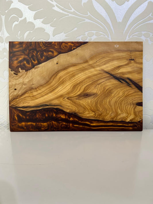 Frühtücksbrettchen Oliven Epoxid Harz Flame Kupfer