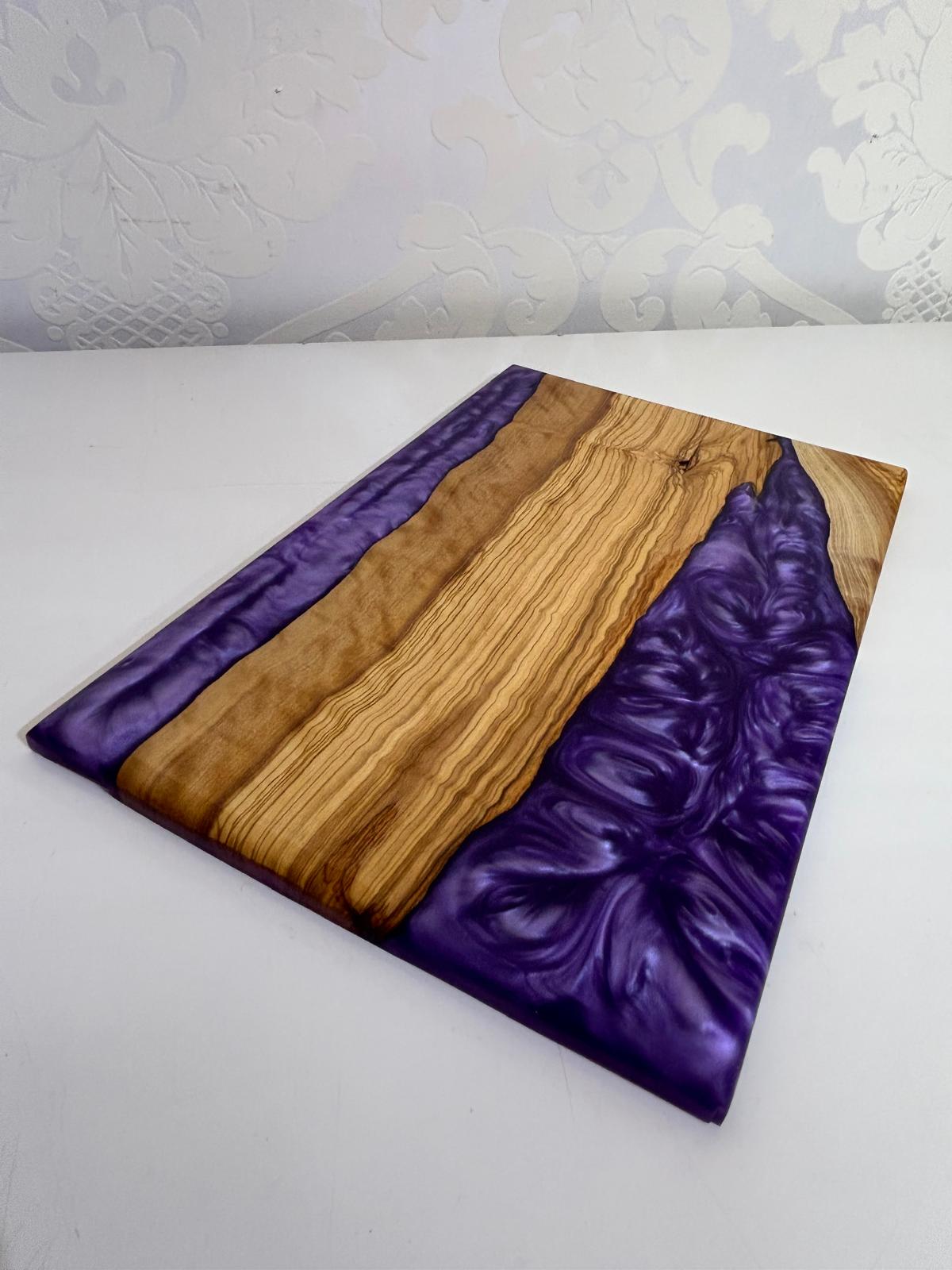 Frühtücksbrettchen Oliven Epoxid Harz Lotus Lila