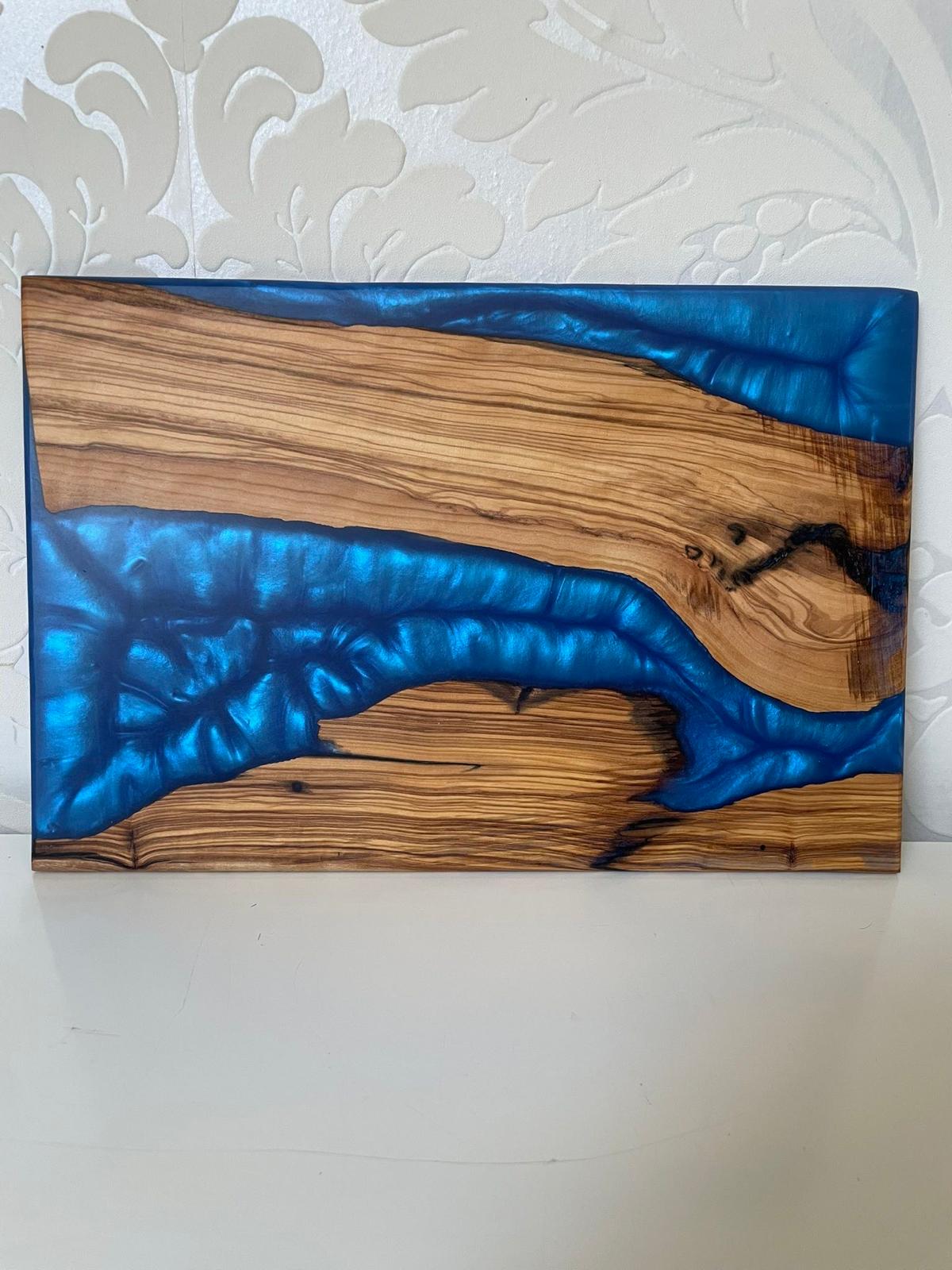 Frühtücksbrettchen Oliven Epoxid Harz Sky Blue