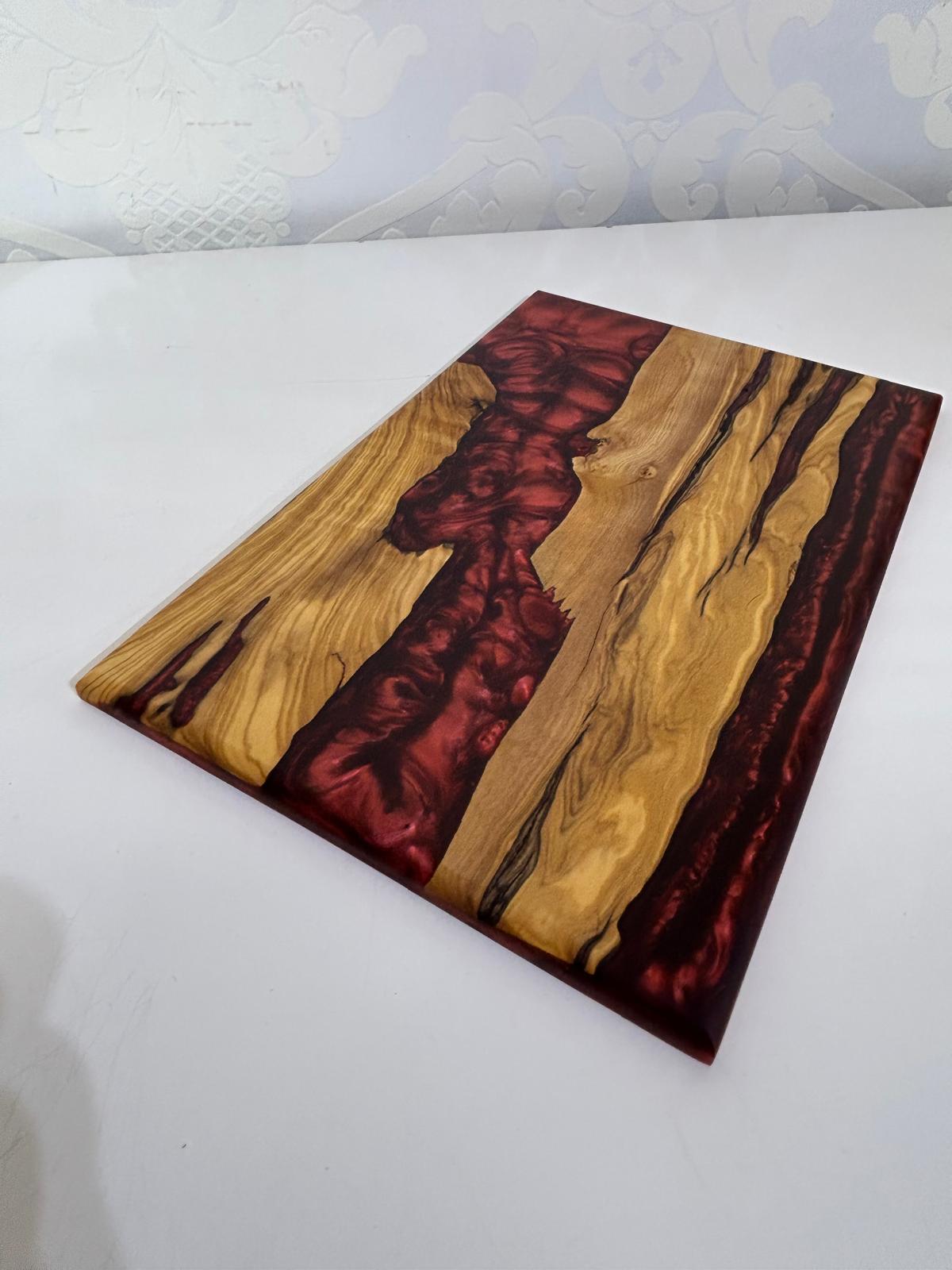 Frühtücksbrettchen Oliven Epoxid Harz Wein Rot