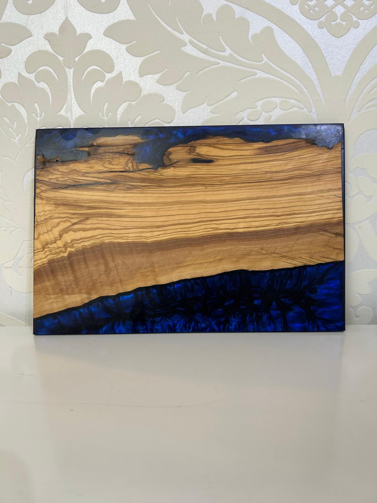Frühtücksbrettchen Oliven Epoxid Harz Saphire Blau
