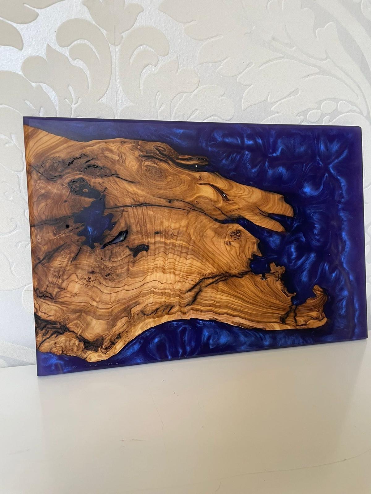 Frühtücksbrettchen Oliven Epoxid Harz Violett Blue
