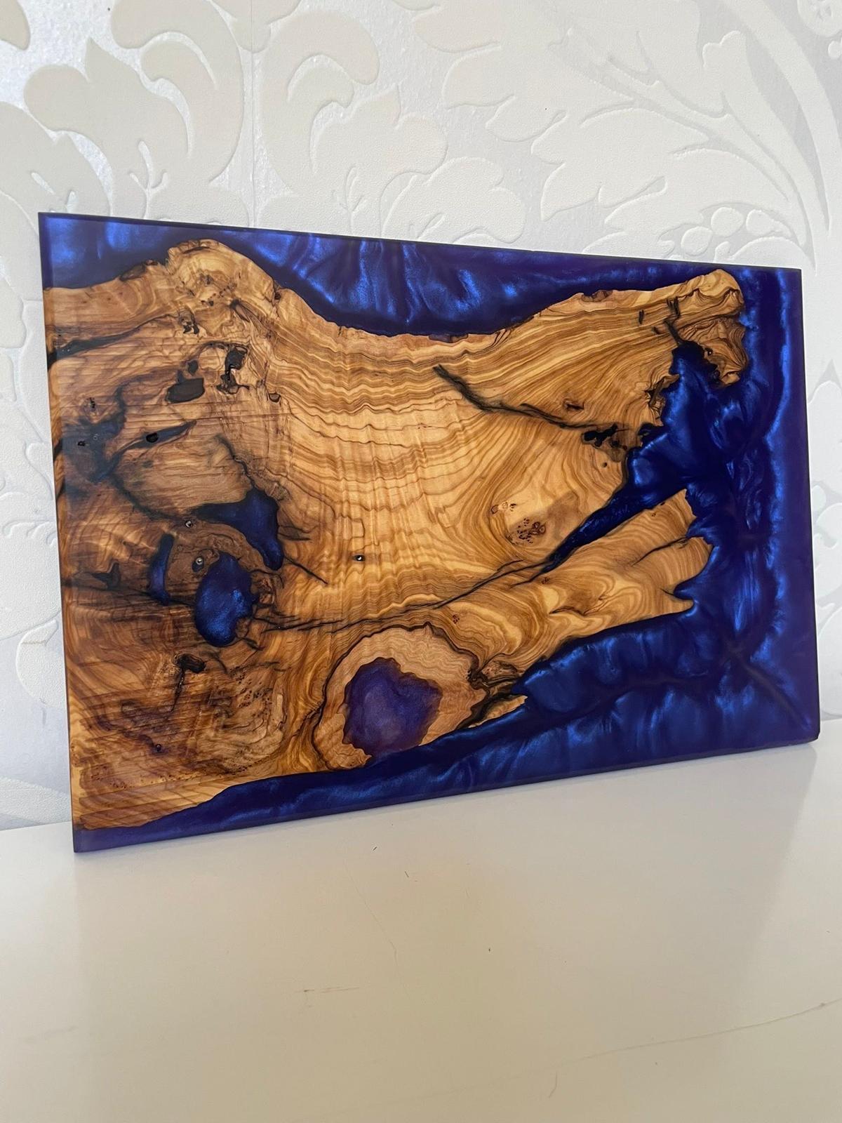 Frühtücksbrettchen Oliven Epoxid Harz Violett Blue